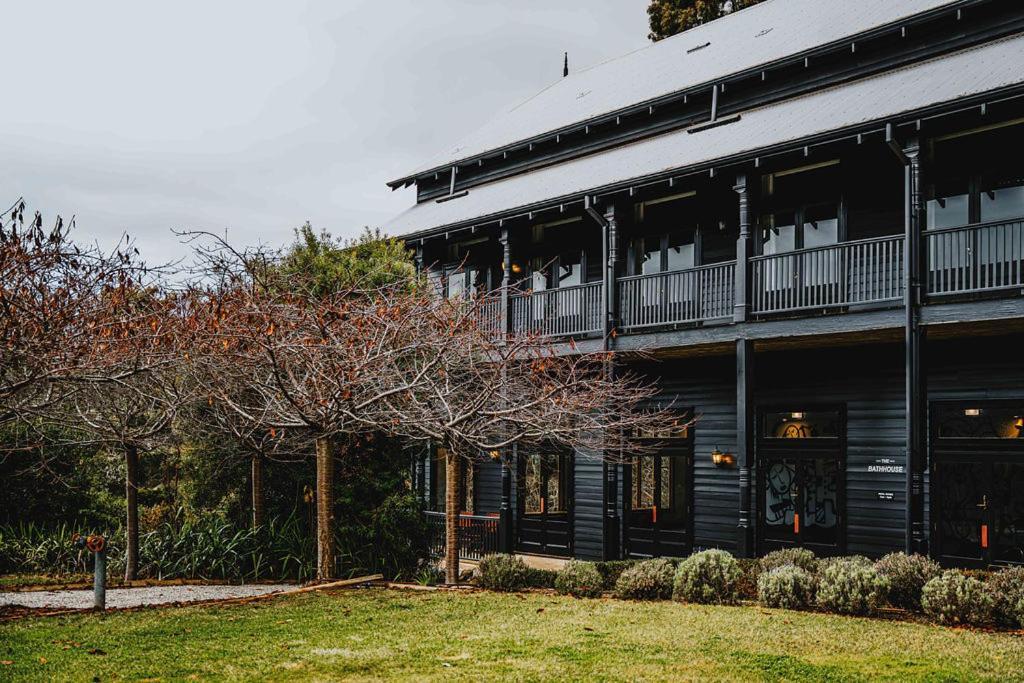Hotel Bellinzona Daylesford Хепбёрн-Спрингс Экстерьер фото